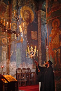 candele-chiesa-serbo-ortodossa