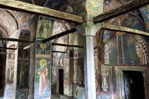 kosovo-2006-chiesa-affreschi
