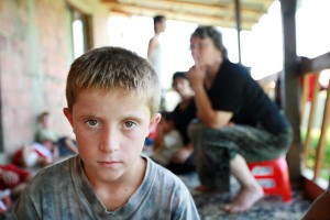 Villaggio di Çupeva: bambini