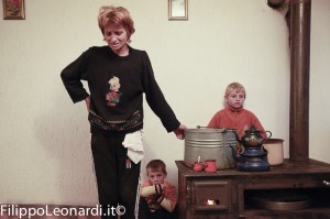 madre-figli-kosovo