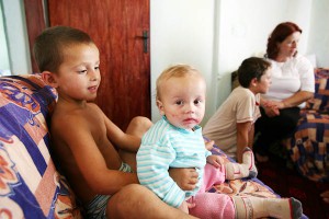 Villaggio di Jashanica: bambini