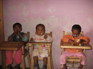 pranzo-bimbi-madagascar