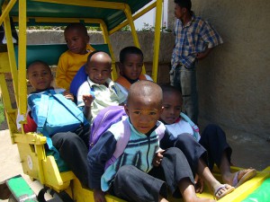 pulmino-scuola-madagascar